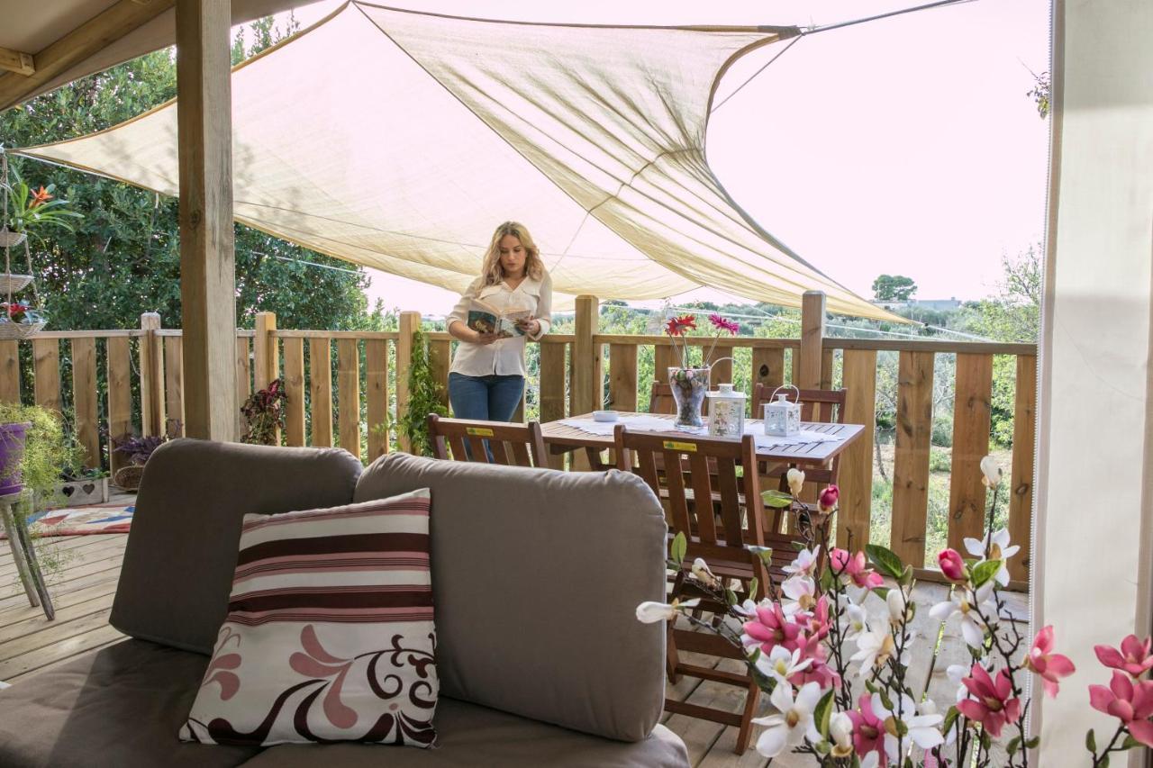 Ciriga Sicily Glamping Resort 圣玛丽亚德尔法加洛 外观 照片